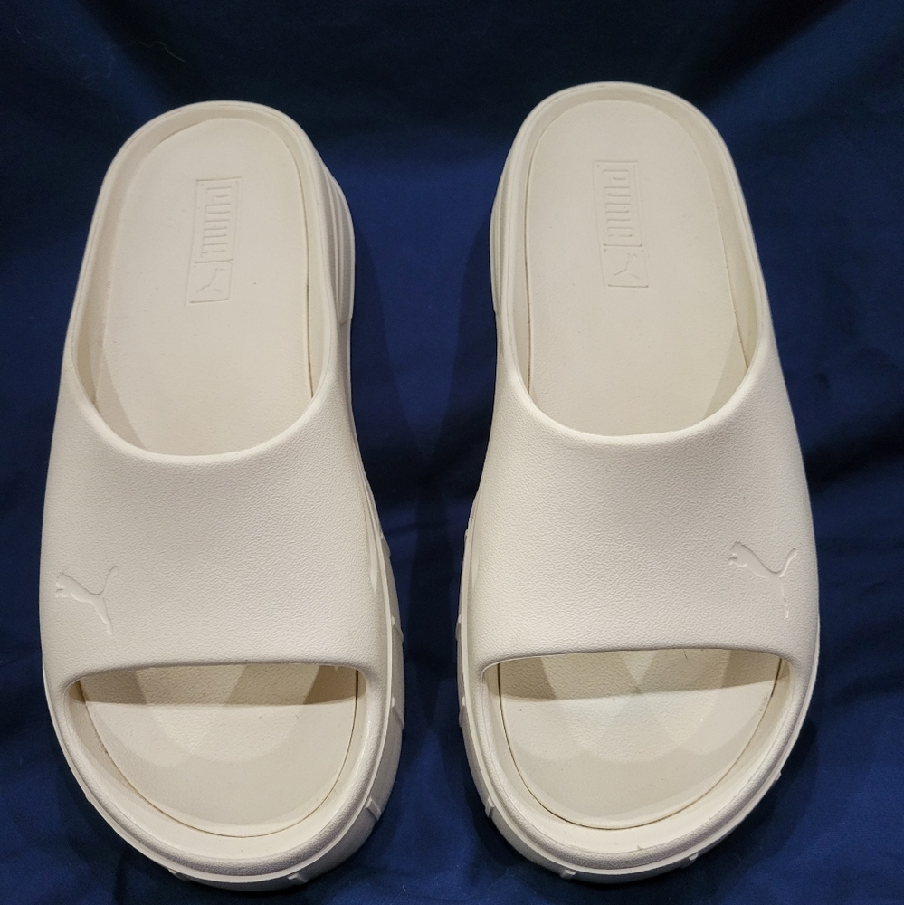 Puma Women's Cream Slide Sandals
